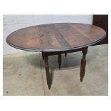 Walnut drop leaf table with 2 leaves 44"55"28"