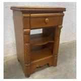 Rock maple 1 drawer end table 19x16x28