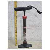 Floor pump