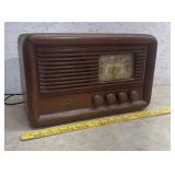 Minerva vintage radio