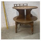 Rock maple stand 24x24x28