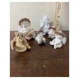 Group of small angels.