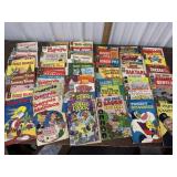 Cartoon and character comics - looney Tunes,