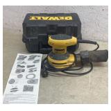 Working Dewalt Orbit Plam Sander