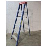 Louisville fiberglass step ladder