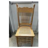 Nice Oak predded back chair. Good caning.