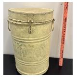 Country store Flower tin yellow