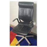 Swivel Office Chair