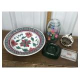 jar of gum ball prizes, Ithaca adv paper weight/