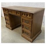 Knee Hole Desk 50/23/31