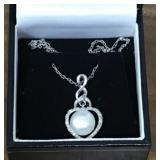 Sterling Silver necklace w/ box