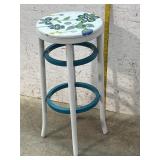 Vintage Wooden Stool 14/31