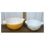 Sunflower, Snowflake Pyrex bowls