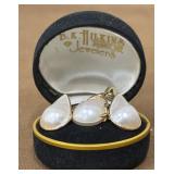 Pendant, earring set- tested 10k gold