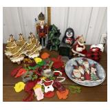 Stocking hangers, Nutcracker, assorted cookie