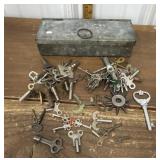 Metal box, keys etc