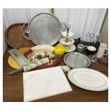End of consignment goodies- trays, 3 tier server,