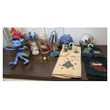 Box Christmas - new towel sets, large ornaments,