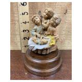 3 angels music box WORKS made in Italy.  Plays