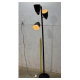 Modern Floor Lamp - works