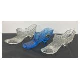 vintage Fenton Daisy & Button glass slipper shoes