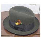 Size 6 ? fenmore club vintage hat