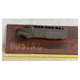 Busing Sign on Wood