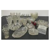 Clear glass with a bonus pink salt and pepper