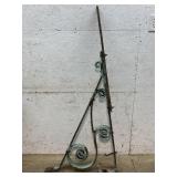 2079 Iron Sign Bracket - old paint 26/55