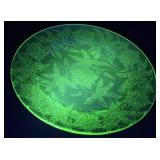 Green depression Vaseline Glass plate