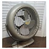 Really Cool 1950s working Bond fan - sounds nice