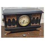 Sessions mantle clock (extra wide) With lion