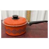 MCM ï¿½Lotusï¿½ enamel pan with lid *heavy