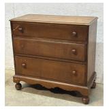 Caviler 3 Drawer Dresser 38/18/37 - needs