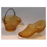 Vintage Fenton Amber Daisy & Button Shoe Match