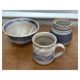 2 pcs Erickson studio pottery * missing lid