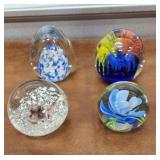 4 Paperweights