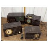 Vintage radios *need cleaning, repair