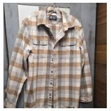 Large Carhartt flannel jacket - all buttons look