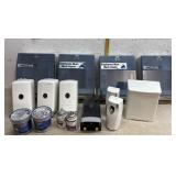 Paper Towel Holders & Soap Dispensers/ no keys