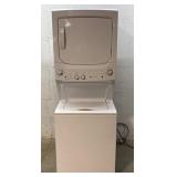 LIKE NEW GE Stacking Washer / Elec Dryer - works