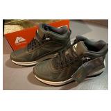 Brand new/ Tags womanï¿½s size 10 Ozark Trail