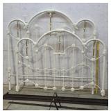 Queen size brass and iron bed 60"83" (no nuts for