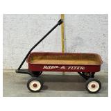Radio Flyer Classic Red Wagon
