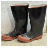 Size 11 Menï¿½s Muck Boots