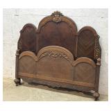 Albert Furniture Company Walnut Bed - no rails -