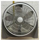 20ï¿½ CoolMaster 3-speed Fan - runs