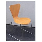 Mid Century Modern Arne Jacobsen Butterfly Chair