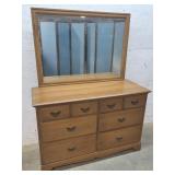 Maple 6 drawer dresser with mirror 50/20/33