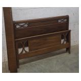 Henerdon Sleigh bed 54/76